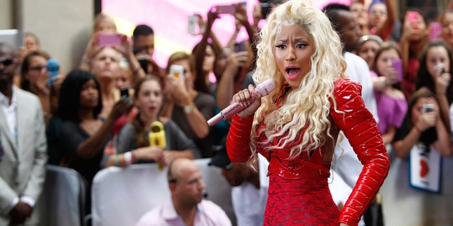 Siapkan Single Baru, Nicki Minaj Tampil Ala Black Widow