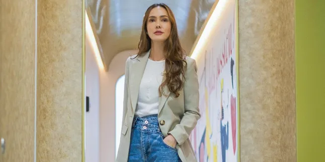 Sibuk Bisnis Kosmetik, Ini Me Time Ala Cathy Sharon