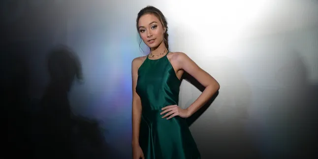 Sibuk Promo Film, Jefri Nichol dan Caitlin Halderman Tak Dapat Libur Tahun Baru