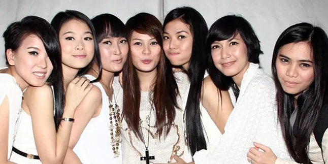 Sibuk Striping Sinetron, 7 Icon Curi-Curi Waktu Tidur