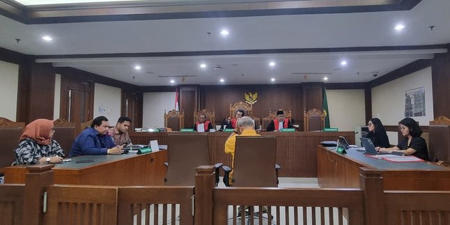 Trial of Agnez Mo's Copyright Lawsuit, Presenting Two Witnesses