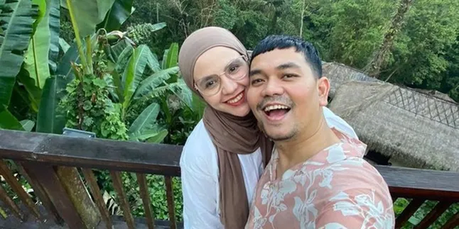 Sidang Mediasi Gagal, Indra Bekti dan Aldila Jelita Sudah Sepakat Berpisah Sidang Mediasi Gagal, Indra Bekti dan Aldila Jelita Sudah Sepakat Berpisah