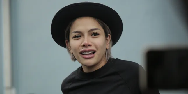 Sidang Isbat Nikah Berakhir & Resmi Cerai, Nikita Mirzani: Ini Hari yang Niki Tunggu Sidang Isbat Nikah Berakhir & Resmi Cerai, Nikita Mirzani: Ini Hari yang Niki Tunggu