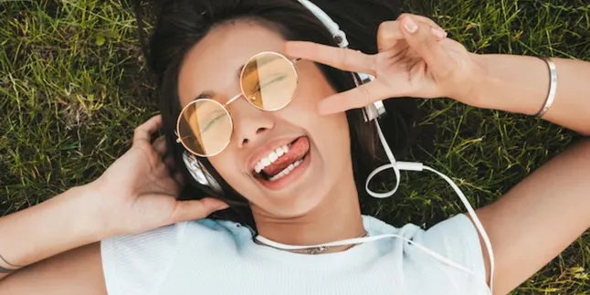 Sifat Orang Menyenangkan yang Bisa Menyebarkan Positivitas ke Sekitar Anda