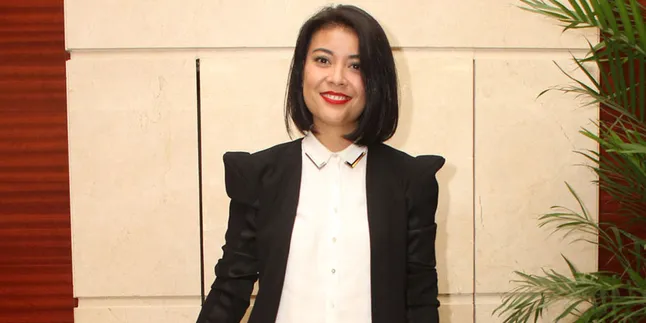 Sigi Wimala Tak Mau Dandani Anak Karena... Sigi Wimala Tak Mau Dandani Anak Karena...