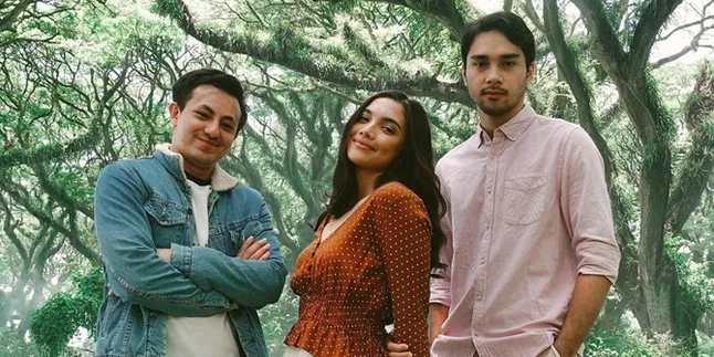 Sinetron 'DEWI RINDU' Baru Tayang Perdana, Netizen Ramai Unggah Hastag #KamiBersamaDewi di Media Sosial