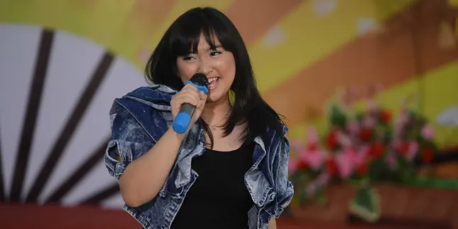 Single Andalan Lebby Wilayati 'Uwik Uwik Cinta' Capai 1 Juta Viewers di Youtube