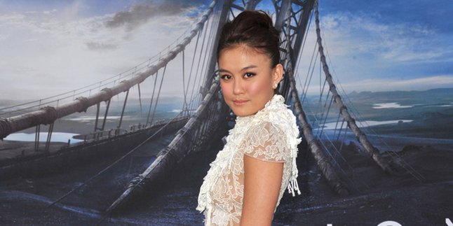 Pencarian Single 'Coke Bottle' Agnez Mo Masih Tinggi di Amerika