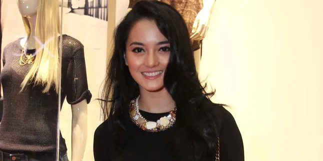 Single Parent, Ririn Ekawati Ajak Anak Berlibur 3 Hari ke Bali Single Parent, Ririn Ekawati Ajak Anak Berlibur 3 Hari ke Bali