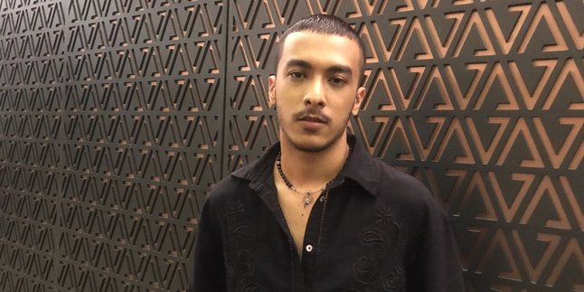 Single Perdananya Viral, Aziz Hedra Bakal Tampil di 'Tribute @america'