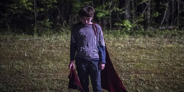 Sinopsis 'BRIGHTBURN', Penemuan Bayi Misterius Yang Berujung Horor