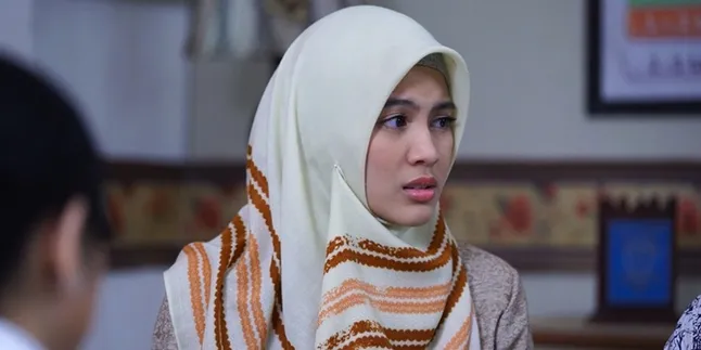 Sinopsis 'CINTA KEDUA' Episode 44 Tayang Rabu, 9 Mei 2018 Sinopsis 'CINTA KEDUA' Episode 44 Tayang Rabu, 9 Mei 2018