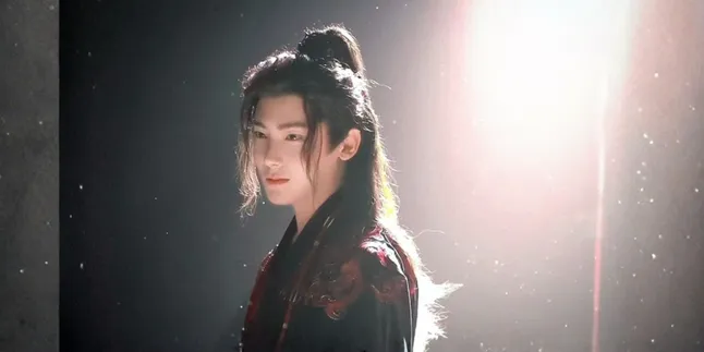 Sinopsis Drama China KEY TO THE PHOENIX HEART, Dibintangi Hou Ming Hao dan Au Mi