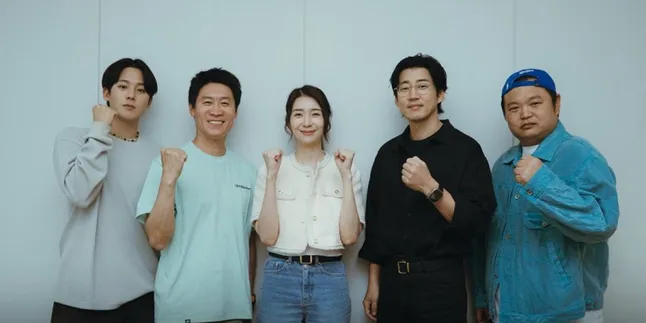 Synopsis of the Korean Drama 'HEROES NEXT DOOR' Complete with Airing Schedule November 17, 2025