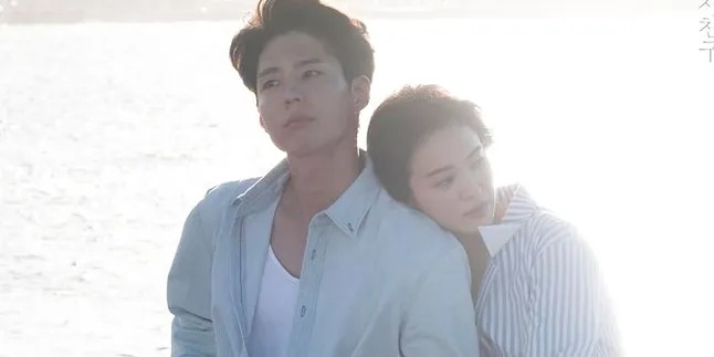 Sinopsis Episode 2 'ENCOUNTER', Song Hye Kyo - Park Bo Gum Malu-Malu Romantis