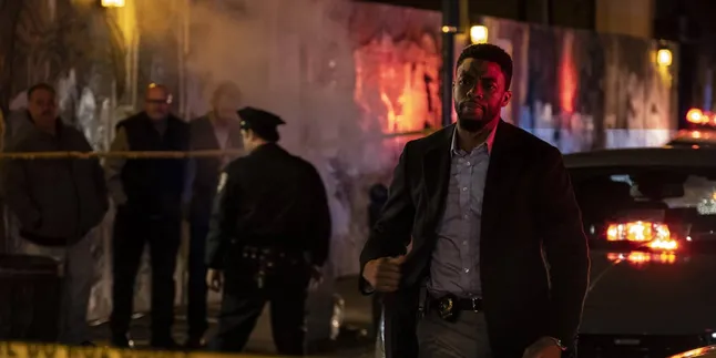 Synopsis of the Movie 21 BRIDGES Airing on TV Tonight, Tuesday, November 25, 2025 at 21:00