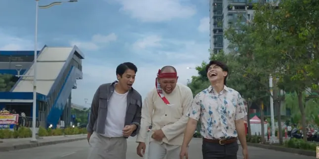 Sinopsis Film JADI TUH BARANG, Angkat Kisah Tiga Sahabat Hadapi Krisis Hidup Sinopsis Film JADI TUH BARANG, Angkat Kisah Tiga Sahabat Hadapi Krisis Hidup