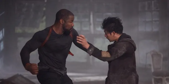 Synopsis of the Film TRIPLE THREAT Airing on TV Tonight, Sunday, November 16, 2025 at 11:00 PM