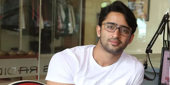 Sisakan Satu Fotonya Dengan Ayu, Shaheer Ingin Tepis Kabar Putus?