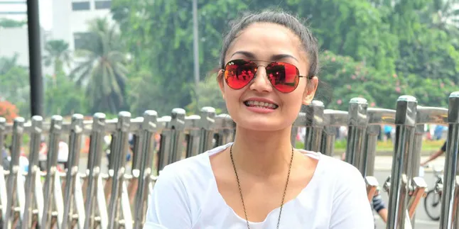Siti Badriah Tolak Ajakan Pacar Sungkem ke Camer Siti Badriah Tolak Ajakan Pacar Sungkem ke Camer