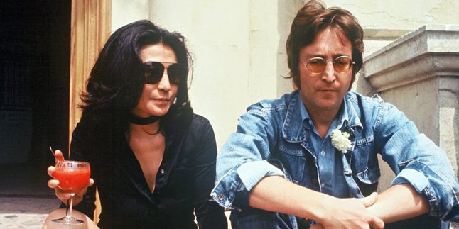 Sketsa Karya John Lennon Ditemukan dan Dipamerkan