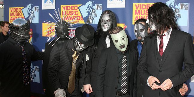 Slipknot Menebar Teror di Inggris