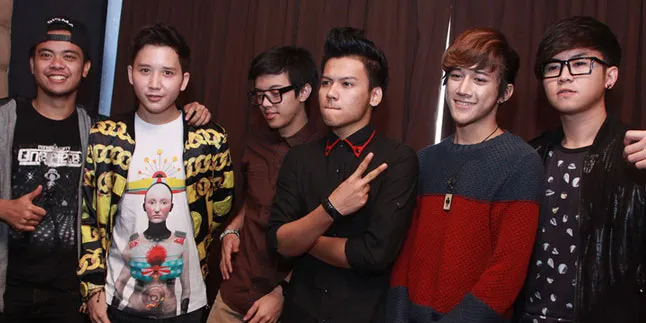 SMASH Gantikan Agnes Monica Menang di Ajang 2013 MAMA