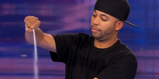Smoothini, Aksi Sulapnya Buat Juri America's Got Talent Melongo!