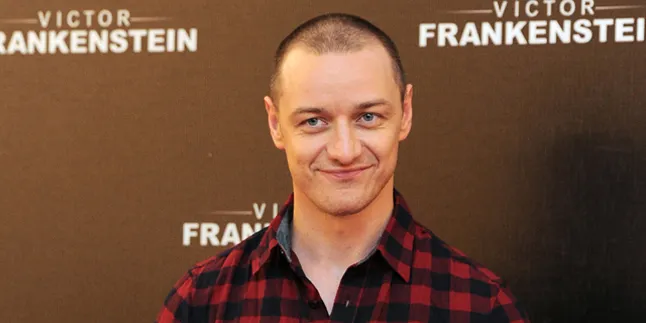 So Sad! 9 Tahun Nikah, James McAvoy dan Istri Putuskan Bercerai So Sad! 9 Tahun Nikah, James McAvoy dan Istri Putuskan Bercerai
