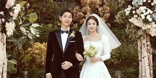 So Sweet! Ungkapan Bahagia Song Joong Ki Bisa Menikahi Song Hye Kyo So Sweet! Ungkapan Bahagia Song Joong Ki Bisa Menikahi Song Hye Kyo