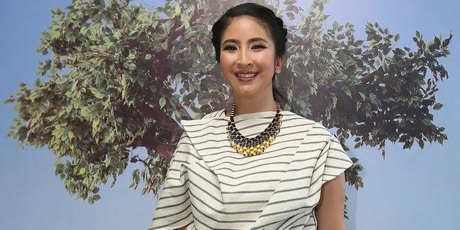 Soal Anak, Novita Angie: Bapak Nggak Benar Nggak Apa-Apa Tapi...