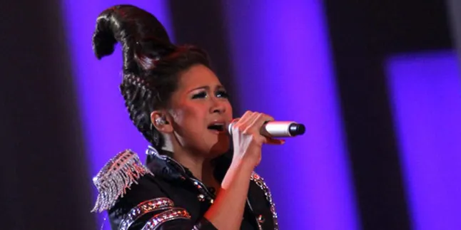 Soal Anak, Tata Janeeta Ikuti Cara BCL