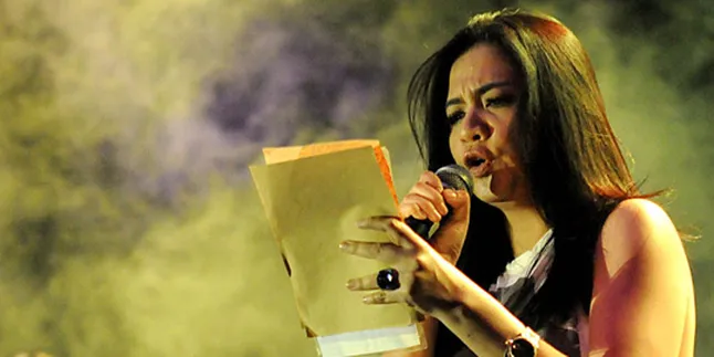 Soal Cerai, Cornelia Agatha Mengaku Sudah Tak Kuat