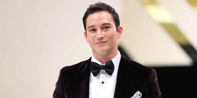 Soal Hamili Mantan Pacar, Mike Lewis Akhirnya Buka Suara Soal Hamili Mantan Pacar, Mike Lewis Akhirnya Buka Suara