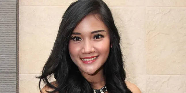 Soal Kecantikan, Fitri Ayu Tak Selalu Ikut Trend