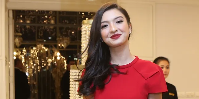 Soal Rencana Untuk Berhijab, Ini Kata Si Cantik Raline Shah Soal Rencana Untuk Berhijab, Ini Kata Si Cantik Raline Shah