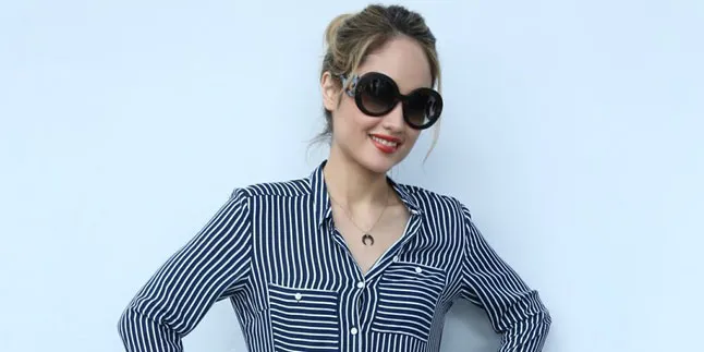 Soal Resep Cantik, Cinta Laura: Cuci Muka Sebelum Tidur Penting!