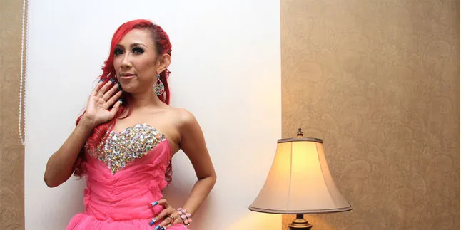 Solo Karir, Dewi Sanca Tak Kaget