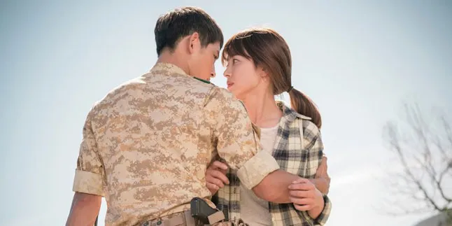 Song Hye Gyo - Song Joong Ki Ciuman, 'DOTS' Pecahkan Rekor Lagi