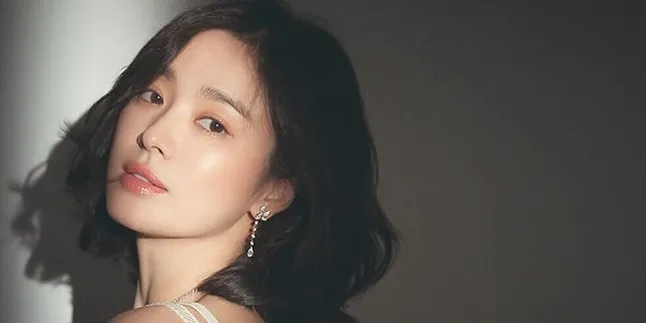 Song Hye Kyo Tandatangani Kontrak Dengan Rumah Produksi Hong Kong Milik Wong Kar Wai