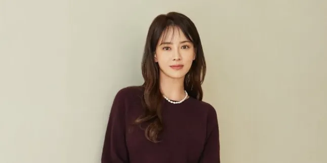 Song Ji Hyo Comeback Setelah 5 Tahun, Film Terbarunya HOME BEHIND BARS Langsung Meledak Song Ji Hyo Comeback Setelah 5 Tahun, Film Terbarunya HOME BEHIND BARS Langsung Meledak