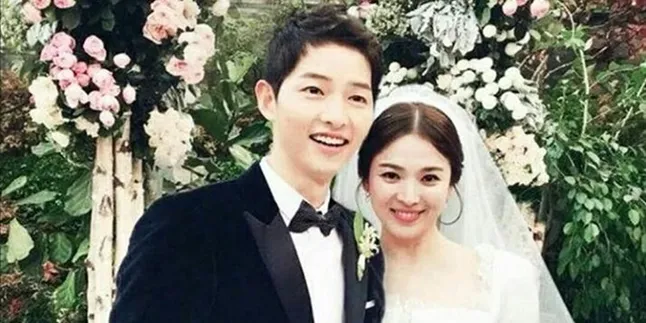Song Joong Ki Ungkap Cinta Untuk Song Hye Kyo: Istriku Sangat Cantik Song Joong Ki Ungkap Cinta Untuk Song Hye Kyo: Istriku Sangat Cantik