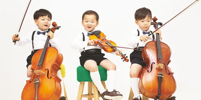 Song Manse Cute Banget Mendadak Nangis Saat Latihan Militer