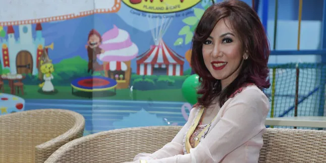 Sonia Wibisono Berikan Penyuluhan Pada Anak Agar Terhindar dari Penyakit Saat Natal