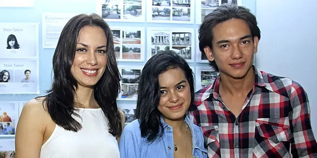 Sophia Mueller Enggan Komentari Kedekatan Eva Celia dan Adipati Dolken