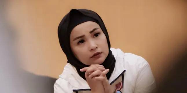 Soraya Larasati Lapor Polisi Setelah Alami Aksi Pelecehan Seksual di Jalan Soraya Larasati Lapor Polisi Setelah Alami Aksi Pelecehan Seksual di Jalan