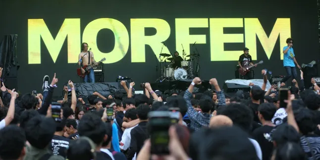 Sore Bersama MORFEM, Ketika Rock dan Senja Menyatu di Soundfest 2025