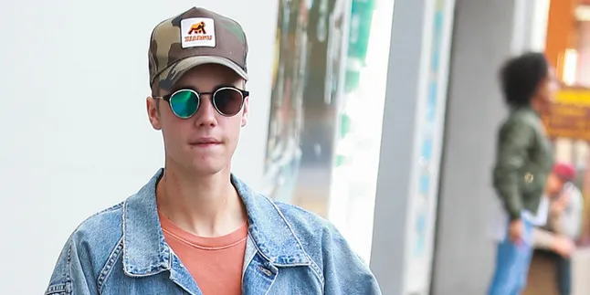 'Sorry' Justin Bieber Berhasil 'Jatuhkan' Adele Dari Puncak