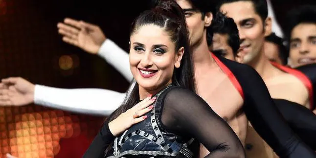 Sosok Sempurna, Kareena Kapoor Menjelma Jadi Dokter Cantik Jelita Sosok Sempurna, Kareena Kapoor Menjelma Jadi Dokter Cantik Jelita