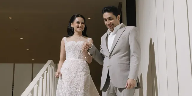 Sosok Wicky V. Olindo Suami Yunita Siregar, Duda Tajir - Anak Ikut Terjun ke Dunia Film Sosok Wicky V. Olindo Suami Yunita Siregar, Duda Tajir - Anak Ikut Terjun ke Dunia Film